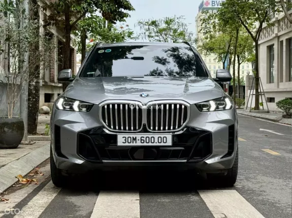 BMW X5 xDrive40i Msport 2023 - 3 tỷ 790 triệu