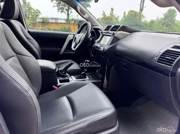 Toyota Land Cruiser Prado TX-L 2017 - Toyota Land Cruiser Prado TX-L Model 2017