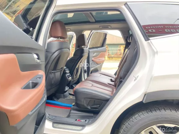 Hyundai Santa Fe 2.2 Dầu Đặc biệt 2022 - SUV 7 chỗ cực đẹp, máy dầu Trang bị Full Options cao cấp nhất