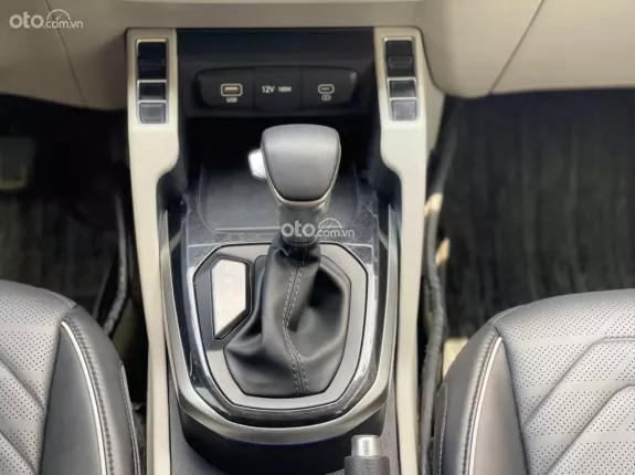 Kia Carens 1.5L Luxury 2023 - Full option, Full lý lịch hãng