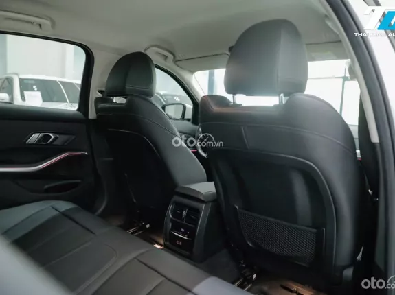 BMW 320i Sport Line 2023 - BMW 320I SPORT LINE 2023