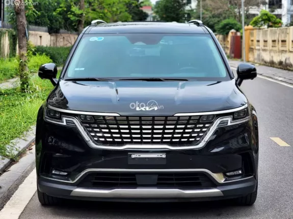 Kia Carnival 2.2D Signature 2023 - Carnival 2023