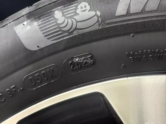 Kia Carnival 2.2D Signature 2023 - Carnival 2023