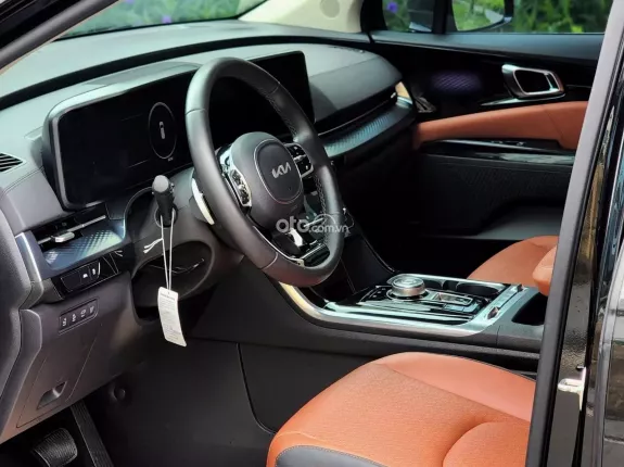 Kia Carnival 2.2D Signature 2023 - Carnival 2023