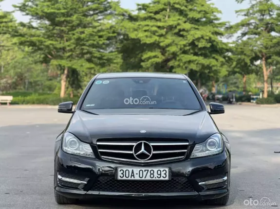 Mercedes-Benz C200 Edition C 2013 - Đời chót bản kỷ niệm đặc biệt cao cấp