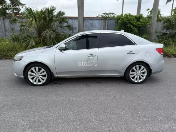 Kia Forte SX 1.6 MT 2011 - Kia Forte 2011 MT xe gia đình keo chỉ zin