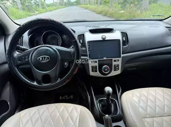 Kia Forte SX 1.6 MT 2011 - Kia Forte 2011 MT xe gia đình keo chỉ zin