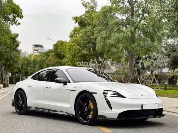 Porsche Taycan 4S 2021 - Trắng nội thất đỏ chạy ít full đồ
