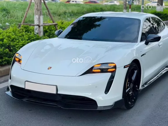 Porsche Taycan 4S 2021 - Trắng nội thất đỏ chạy ít full đồ