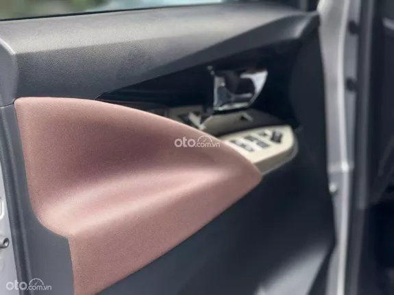 Toyota Innova 2.0G 2021 - Bao rút hồ sơ gốc. Hỗ trợ sang tên