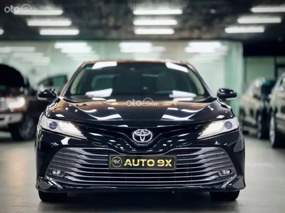 Toyota Camry 2.5Q 2020 - Thiết kế tinh tế, tiện nghi hiện đại