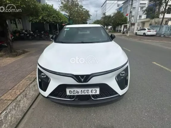 VinFast VF7 Plus 2024 - Đi 5000km như xe mới