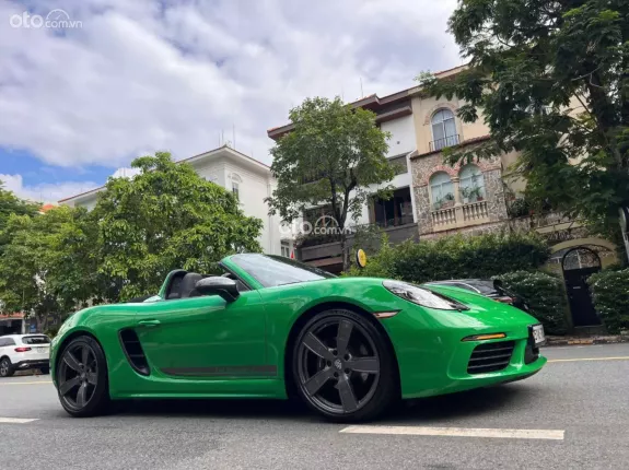 Porsche 718 Boxster T 2023 - Convertible sang trọng với màu xanh độc đáo