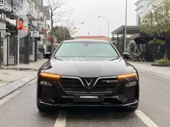 VinFast LUX A2.0 Tiêu chuẩn 2022 - Xe sedan cao cấp giá tốt nhất thị trường