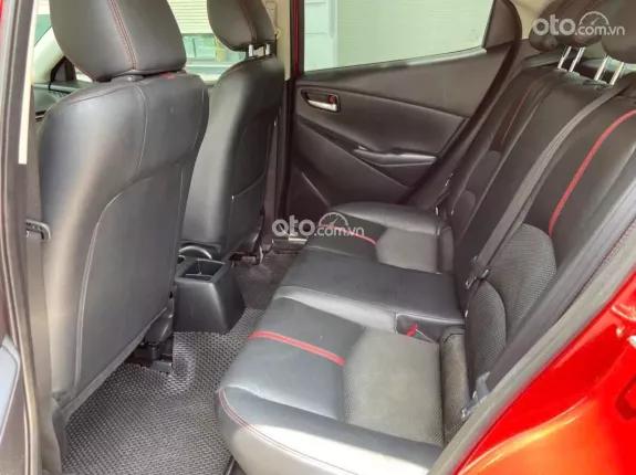 Mazda 2 Sport 1.5L Premium 2016 - 1 chủ từ đầu biển HN xe cực mới