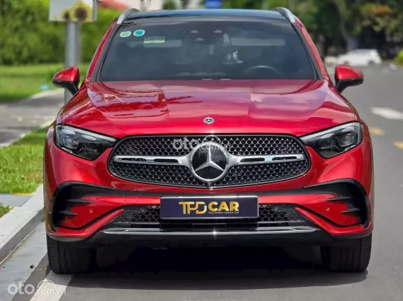 Mercedes-Benz GLC 300 4Matic 2023 - Mercedes-Benz GLC300 allnew đỏ/đen sx2023
