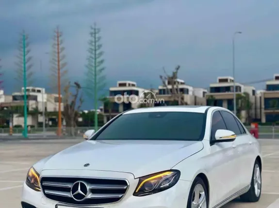 Mercedes-Benz E250 E250 2018 - Tặng 100% lệ phí trước bạ trong tháng 5.2025