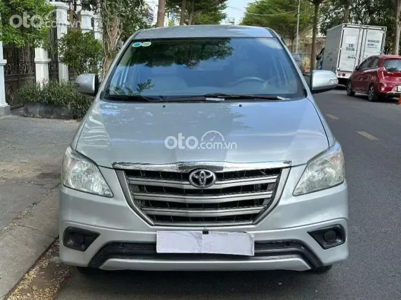 Toyota Innova 2.0E 2015 - Biển Sài Gòn – Xe Zin Chính Chủ
