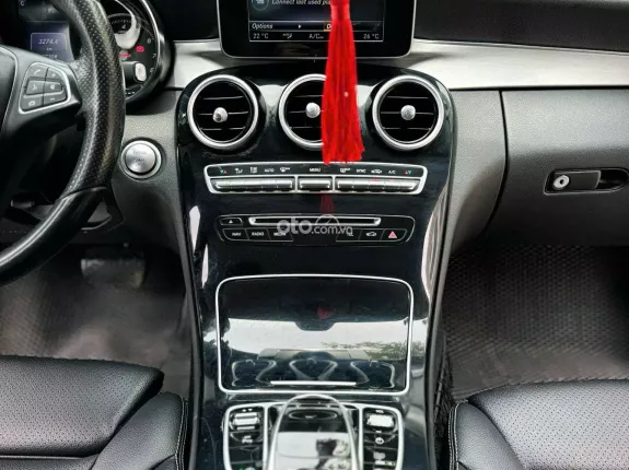 Mercedes-Benz C200 2.0 AT 2014 - Xe cũ 1 chủ chạy ít giá cực tốt