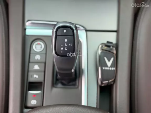 VinFast LUX SA2.0 Nâng cao 2021 - Bao rút hồ sơ gốc. Hỗ trợ sang tên