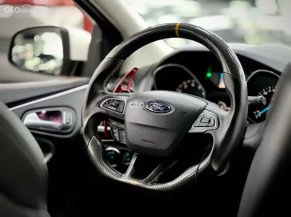 Ford Focus 1.5L EcoBoost Trend Hatchback 2019 - Xe 5 chỗ, tiện nghi, thể thao