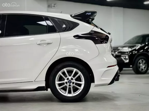 Ford Focus 1.5L EcoBoost Trend Hatchback 2019 - Xe 5 chỗ, tiện nghi, thể thao