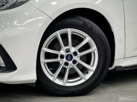 Ford Focus 1.5L EcoBoost Trend Hatchback 2019 - Xe 5 chỗ, tiện nghi, thể thao