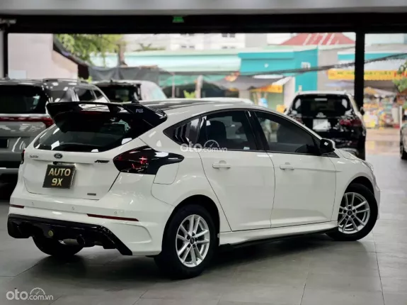 Ford Focus 1.5L EcoBoost Trend Hatchback 2019 - Xe 5 chỗ, tiện nghi, thể thao