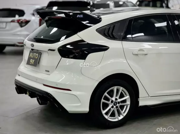Ford Focus 1.5L EcoBoost Trend Hatchback 2019 - Xe 5 chỗ, tiện nghi, thể thao