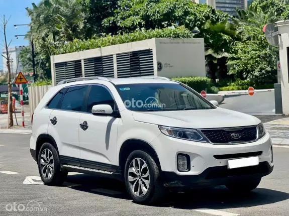 Kia Sorento 2.4AT 2017 - Xe đẹp siêu lướt, tại Hà Nội, hỗ trợ trả góp 70%