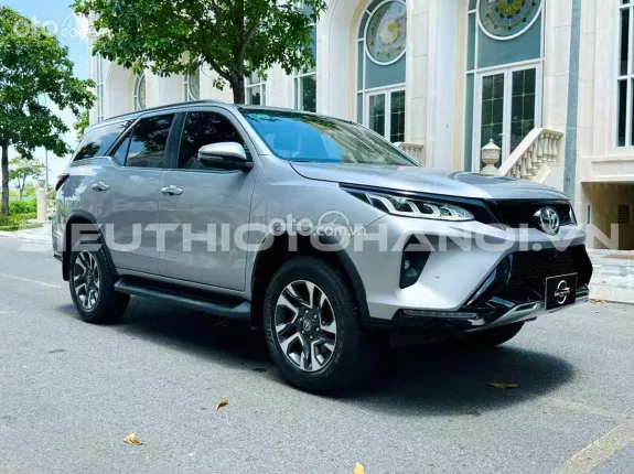 Toyota Fortuner 2.4 AT 4x2 Legender 2022 - Xe đảm bảo chất lượng cam kết không (tai nạn, đâm đụng, thủy kích ngập nước)