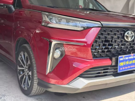 Toyota Veloz Cross CVT Top 2022 - Liên hệ trực tiếp để xem xe