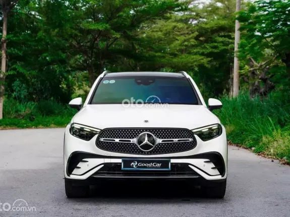 Mercedes-Benz GLC 300 4Matic 2024 - BAO ĐẬU BANK 70-90% (Ib Zalo tư vấn trực tiếp 24/7)
