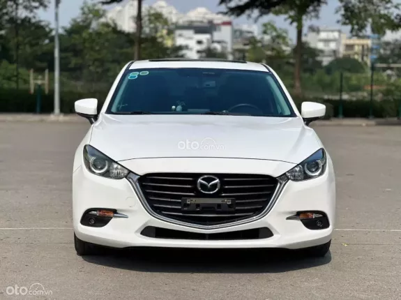Mazda 3 1.5 Hatchback 2017 - Sedan màu trắng rất mới