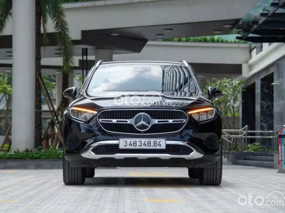 Mercedes-Benz GLC 200 4Matic 2023 - Còn bảo hành đến t9/2027
