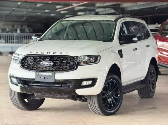 Ford Everest Sport 2.0 AT 4x2 2014 - Giá chỉ 880 triệu, xe còn mới đẹp