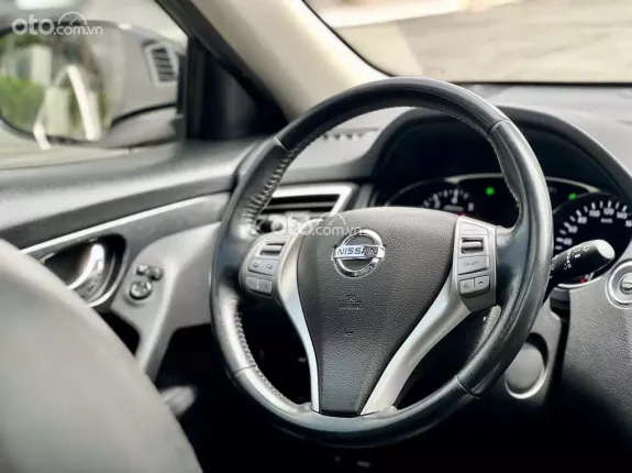Nissan X trail 2.5 SV 4WD Premium 2018 - Xe đẹp, chính chủ