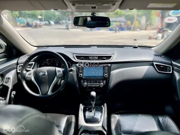 Nissan X trail 2.5 SV 4WD Premium 2018 - Xe đẹp, chính chủ