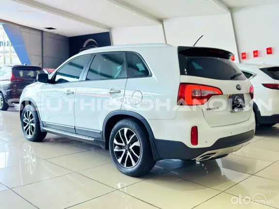 Kia Sorento 2.4 GATH Premium 2019 - Xe đảm bảo chất lượng cam kết không (tai nạn, đâm đụng, thủy kích ngập nước)