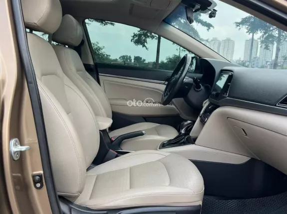 Hyundai Elantra   2.0 AT 2019 - Xe cũ chất lượng, nội thất còn mới