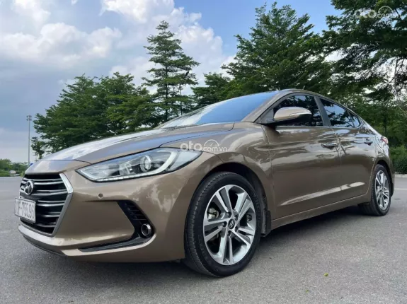 Hyundai Elantra   2.0 AT 2019 - Xe cũ chất lượng, nội thất còn mới