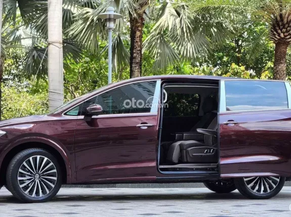 Volkswagen Viloran Premium 2025 - MPV hạng sang 7 chỗ nhập khẩu