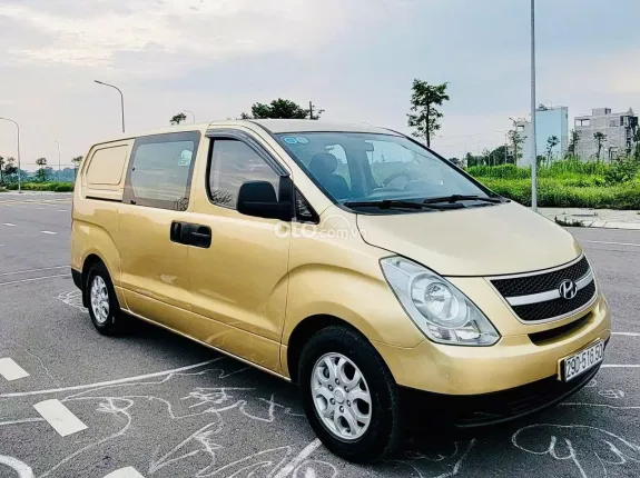 Hyundai Grand Starex 2.4 MT 2008 - Huyndai Starex đời 2008, máy cơ, nhập khẩu Hàn Quốc, 6 chỗ