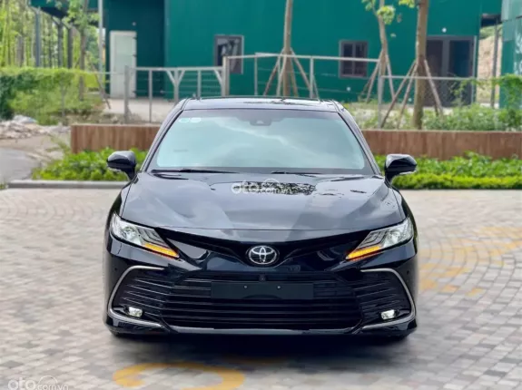 Toyota Camry 2.5Q 2021 - Có xuất hoá đơn VAT 600tr