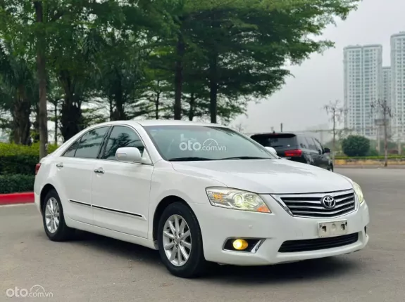 Toyota Camry 2011 - Odo 120000 km