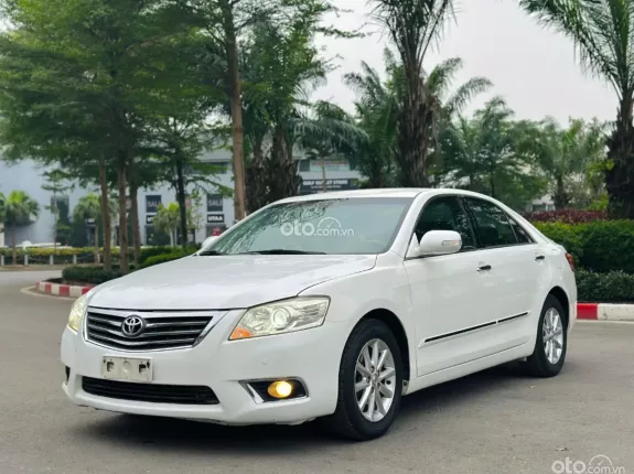 Toyota Camry 2011 - Odo 120000 km