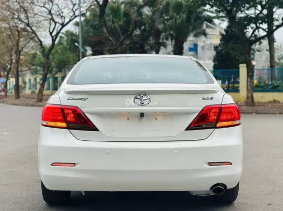 Toyota Camry 2011 - Odo 120000 km