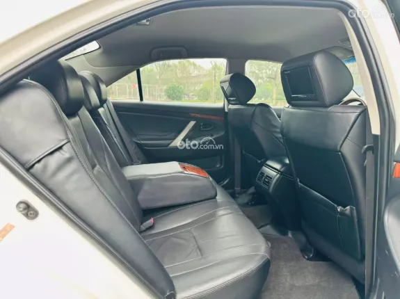 Toyota Camry 2011 - Odo 120000 km