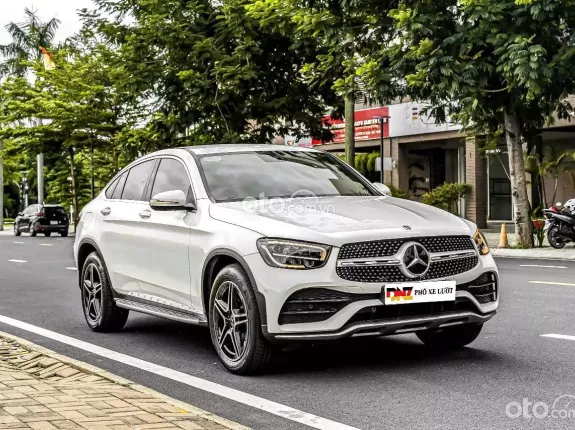 Mercedes-Benz GLC 300 4Matic Coupe 2023 - Odo cực thấp chỉ 7.000 miles