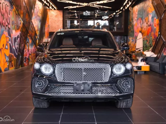Bentley Bentayga V8 2021 - Rẻ hơn chính hãng rất nhiều